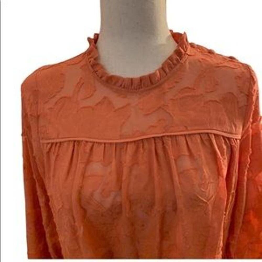 SIMPLY styled. Orange top blouse. short Ruffle neck.‎ . Size Small - Picture 3 of 12